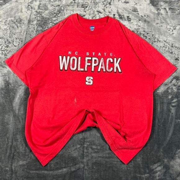 Y2K NC State Wolfpack Red & White Graphic T-Shirt - size large - Picture 1 of 6